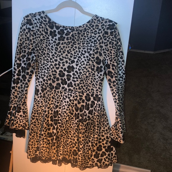 Flirty leopard print top - Picture 3 of 5